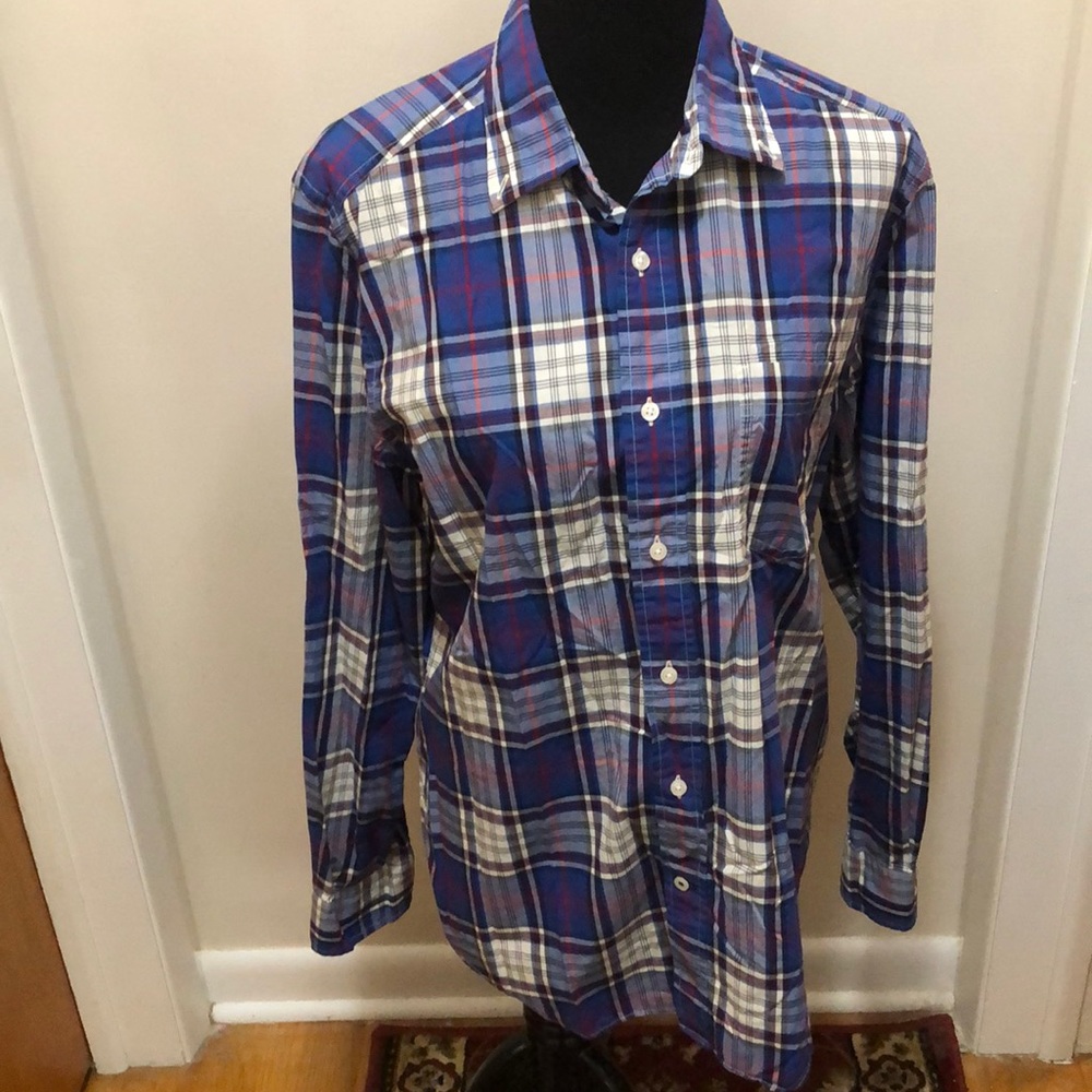 Nautica size medium shirt*